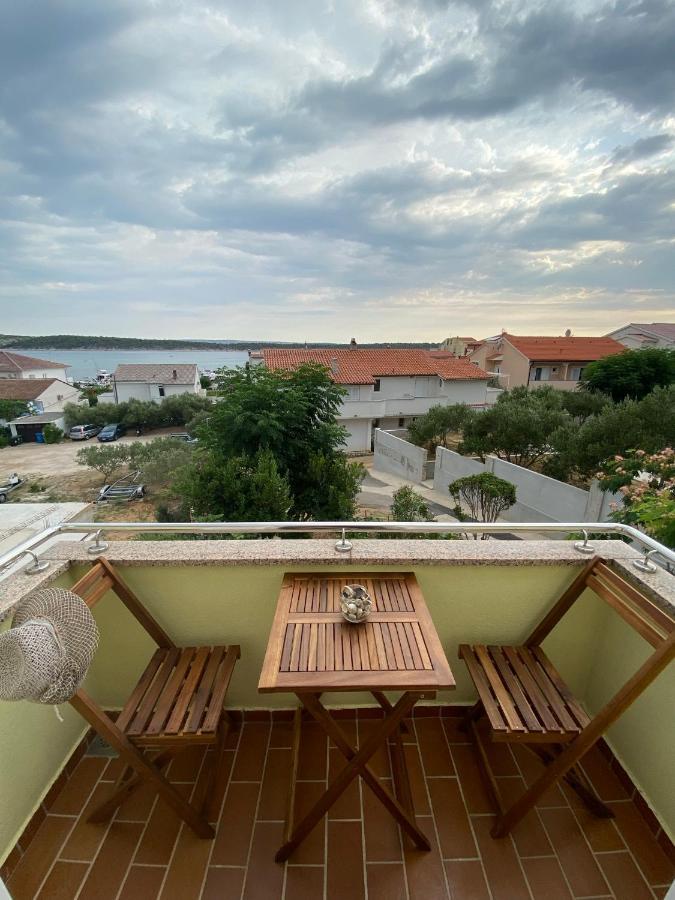 Apartmani Begic 1 I 2 Barbat na Rabu 外观 照片